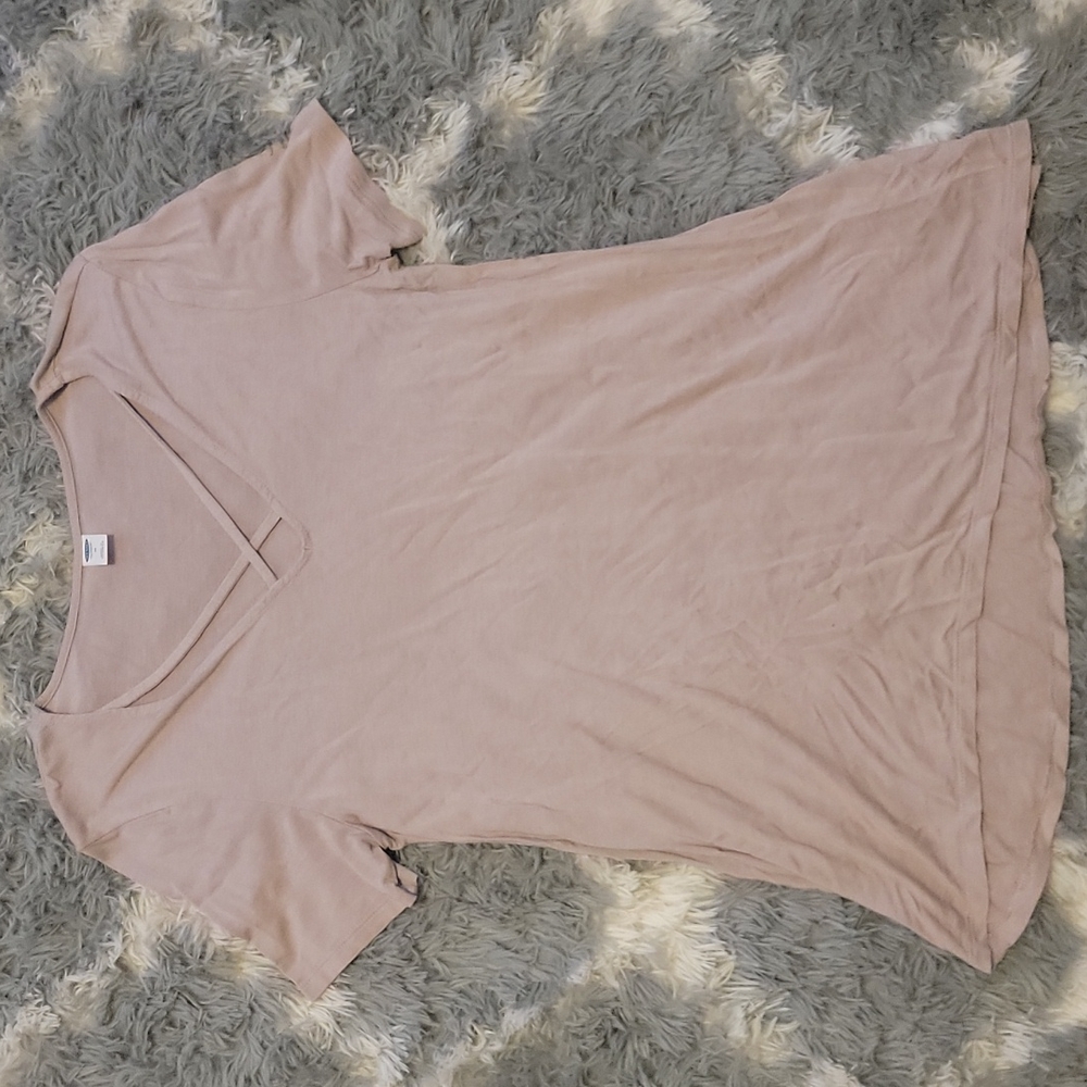 Woman's Old Navy Shirt